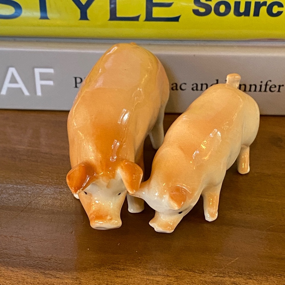 Set Of 2 Otagiri OMC Pigs Hogs Swine Mom Baby Japan Miniature Figurines VTG - Picture 2 of 8